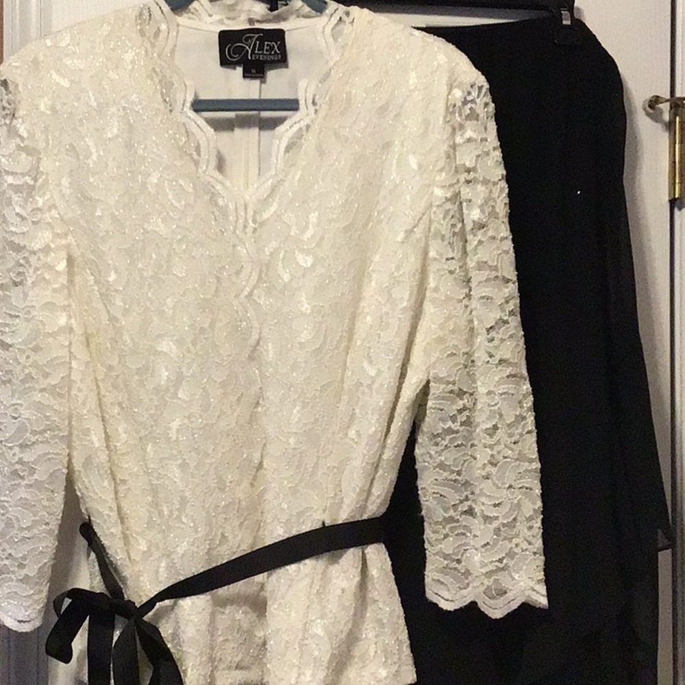 2 pc Alex Evenings Ivory Lace Blouse with Black Sash and black skirt